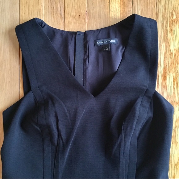 Banana Republic Black V Sheath Dress - Picture 2 of 8